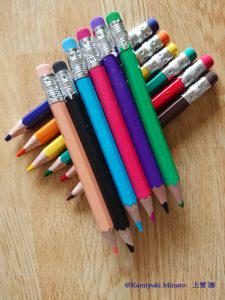 消せるい六角軸色えんぴつ(出したところ)